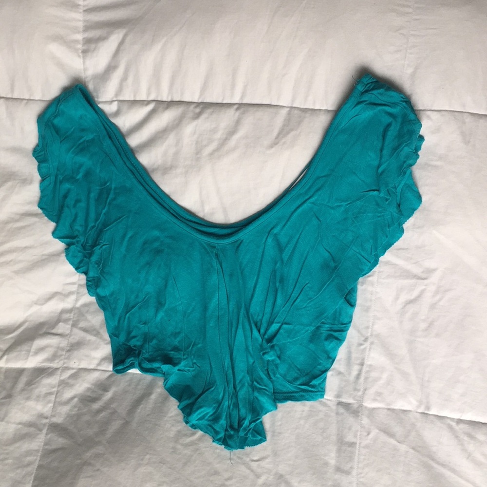 Charlotte Russe SUPERSOFT Turquoise Flowy Crop Top